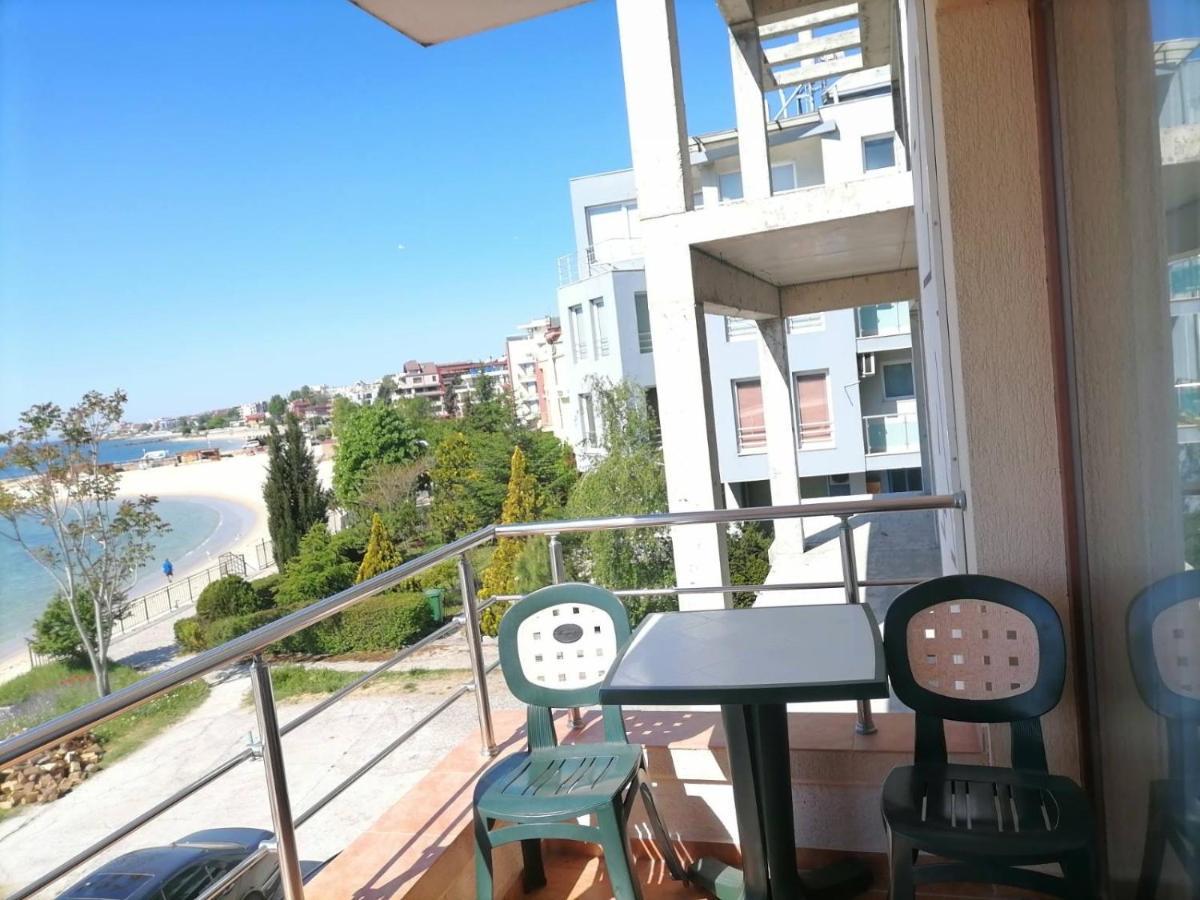 Elizabeth Beach Apartments 内塞伯尔 外观 照片
